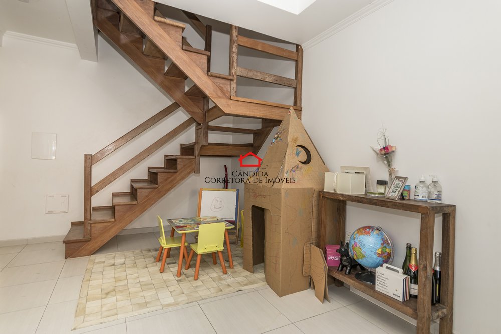 Sobrado em Condomínio Guarujá Porto Alegre 