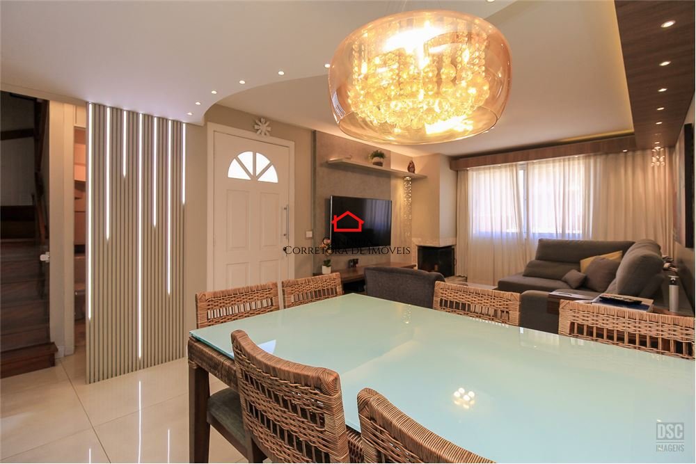 Sobrado em Condomínio São Sebastião Porto Alegre 