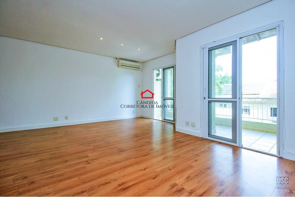 Sobrado em Condomínio Pedra Redonda Porto Alegre 